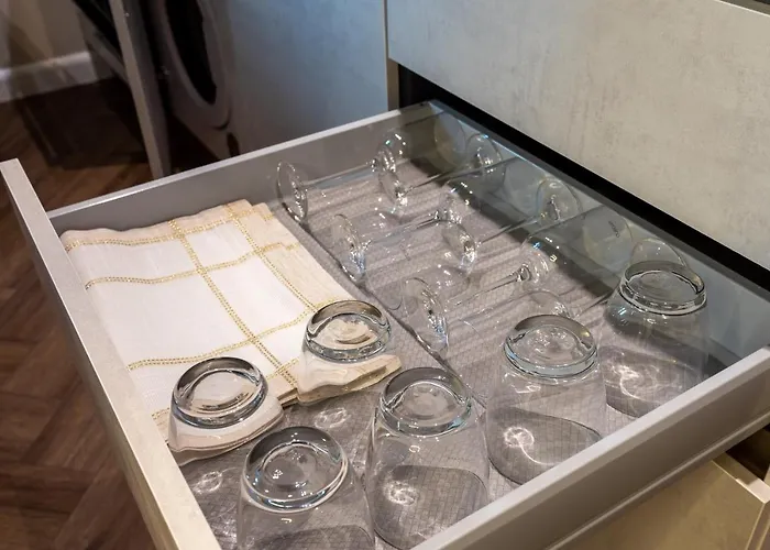 Calea Floreasca 77 1 公寓 4*